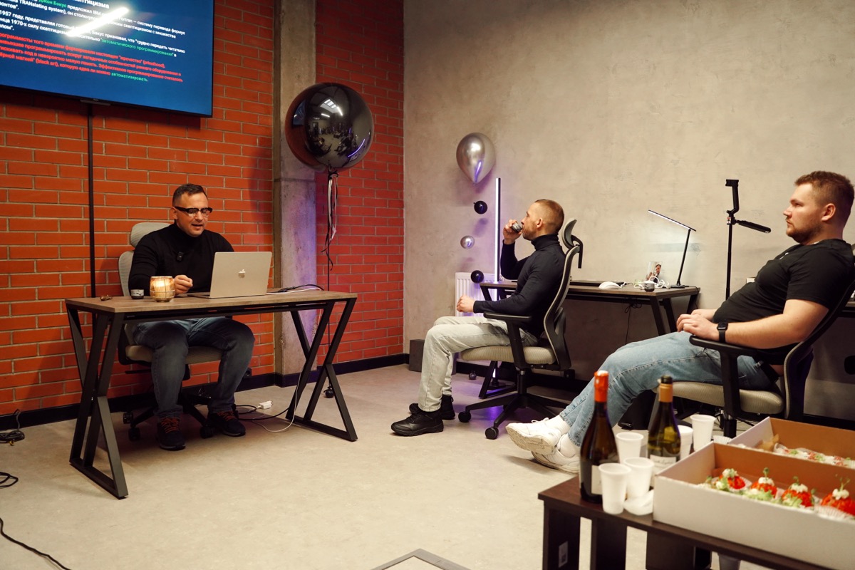 Дмитрий Орлов — наставник школы программирования VibeCoding в Гродно